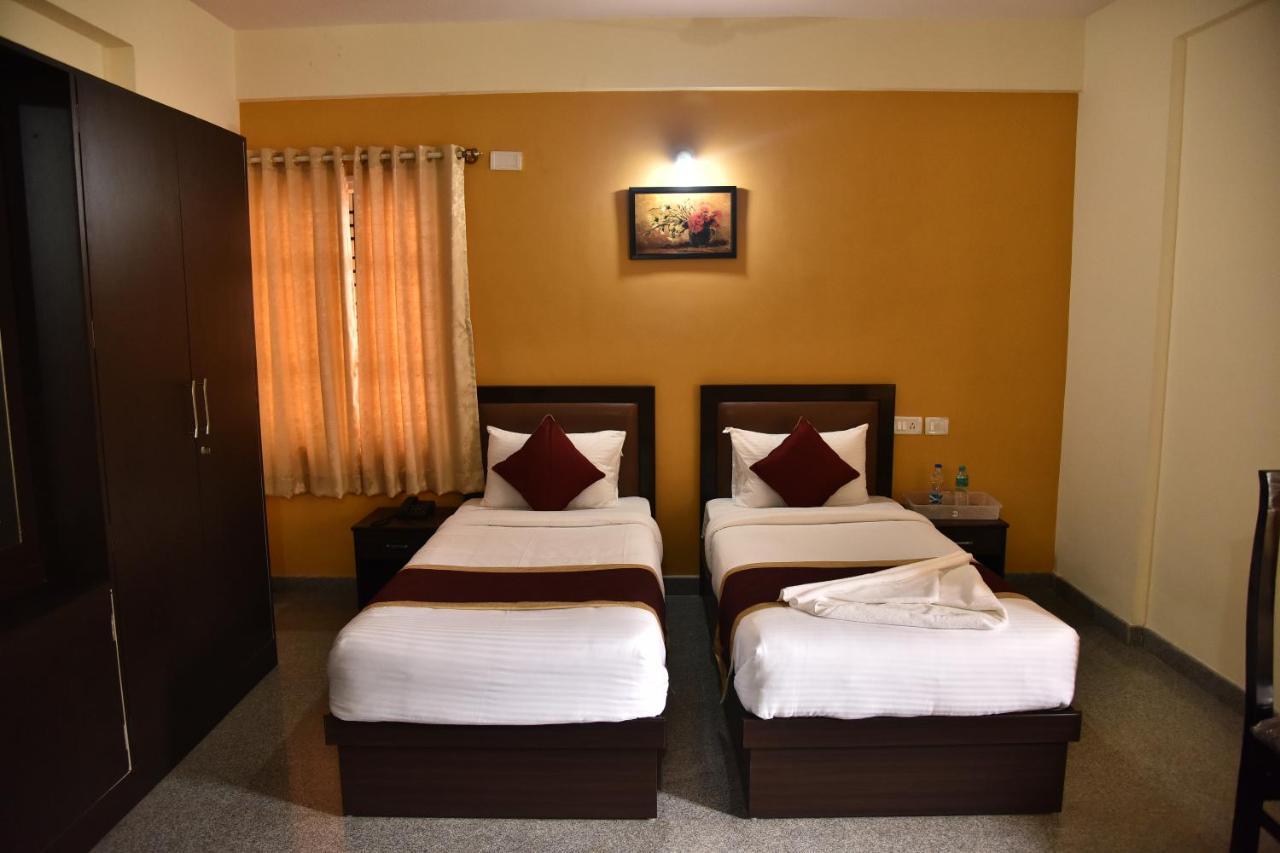 The Banjaara Suites Bangalore Ngoại thất bức ảnh