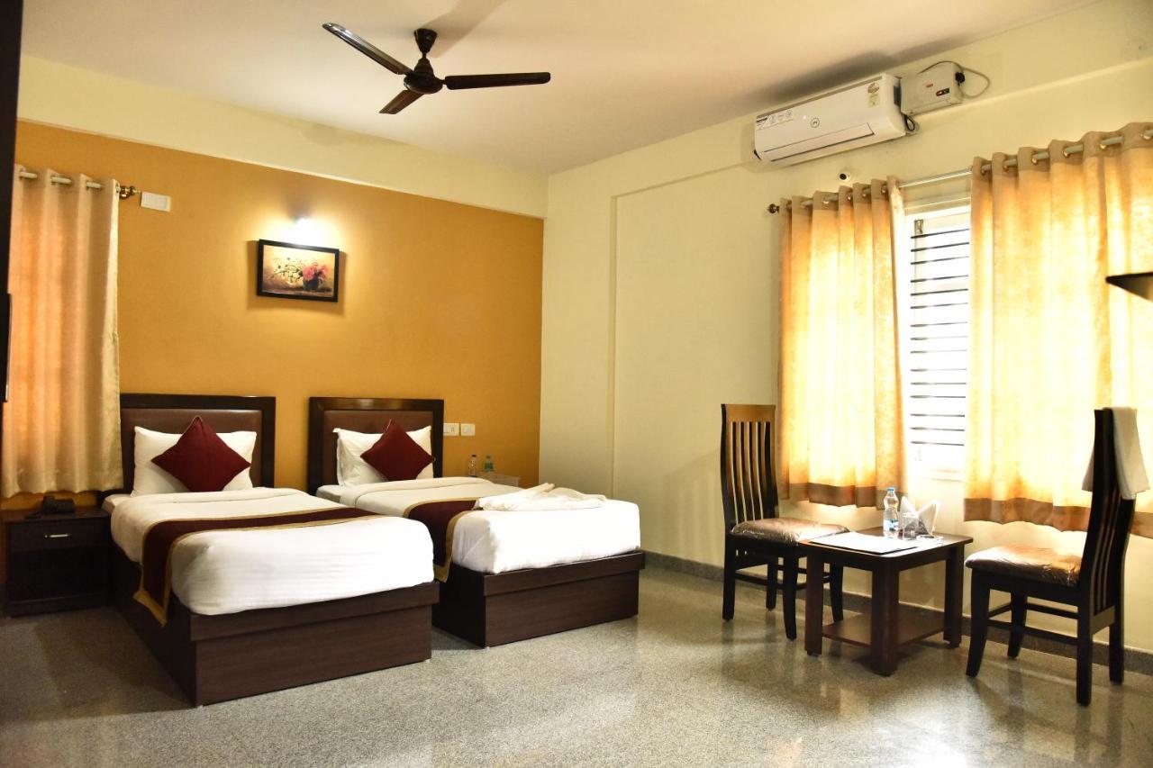 The Banjaara Suites Bangalore Ngoại thất bức ảnh