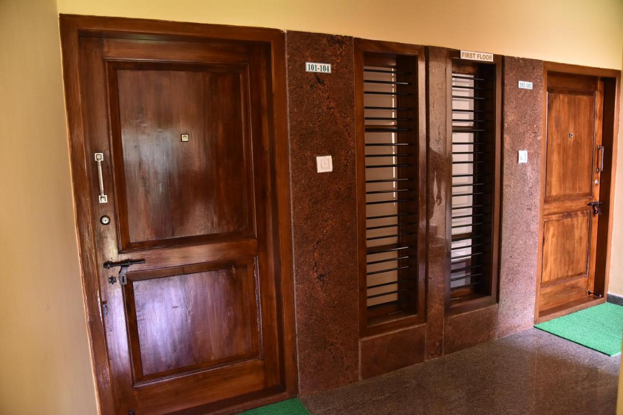 The Banjaara Suites Bangalore Ngoại thất bức ảnh