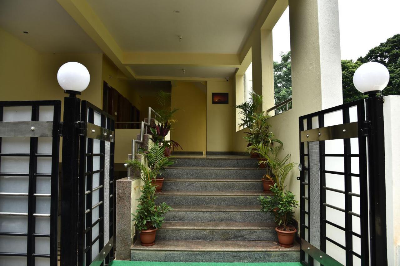 The Banjaara Suites Bangalore Ngoại thất bức ảnh