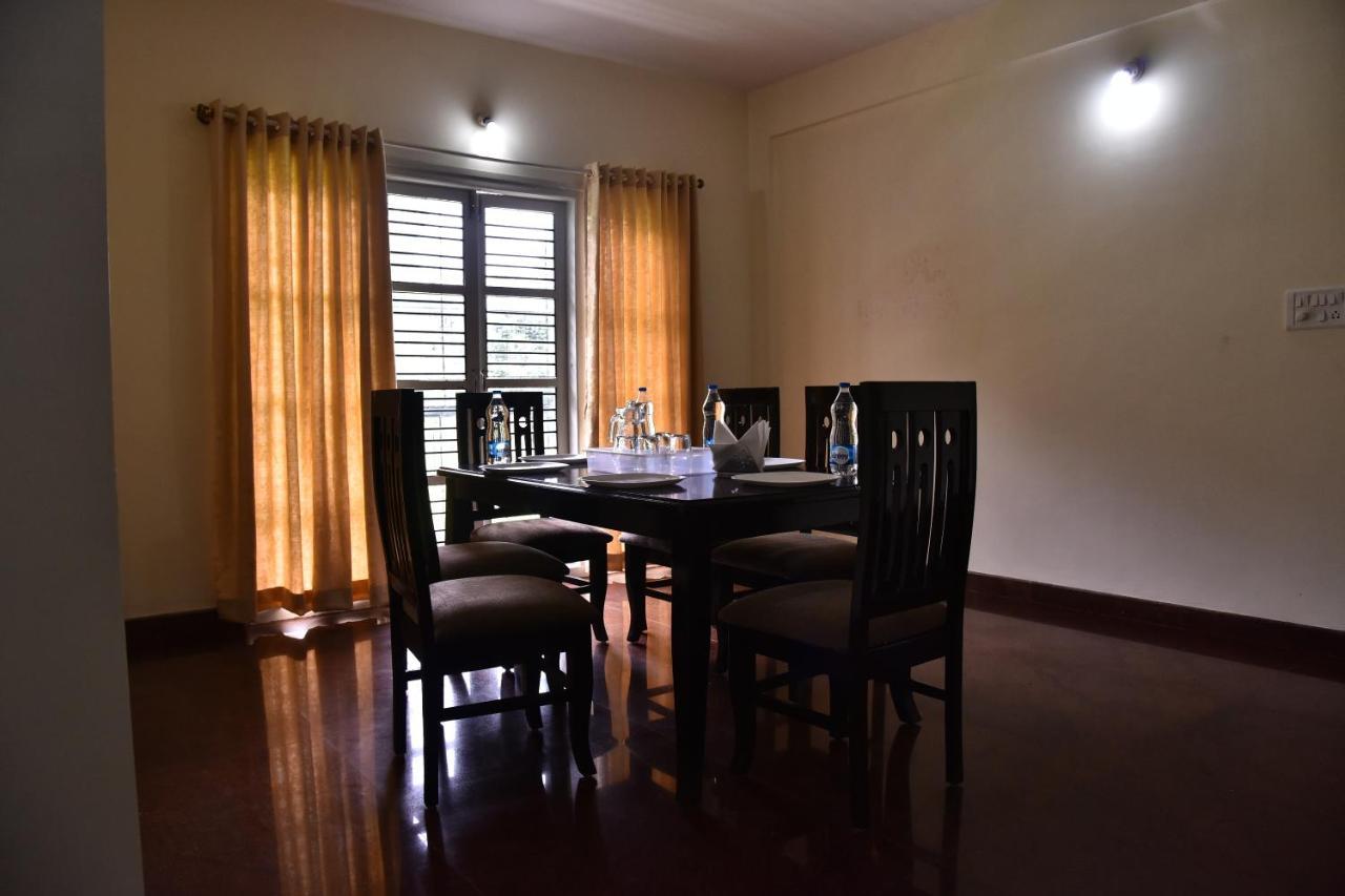 The Banjaara Suites Bangalore Ngoại thất bức ảnh