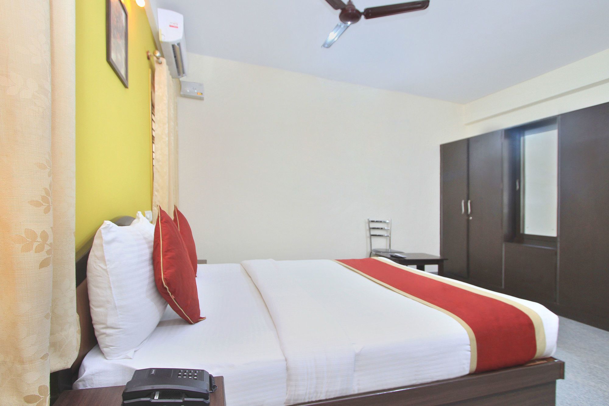 The Banjaara Suites Bangalore Ngoại thất bức ảnh